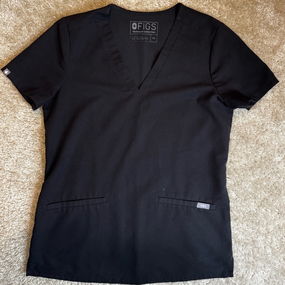 Figs Scrub Top